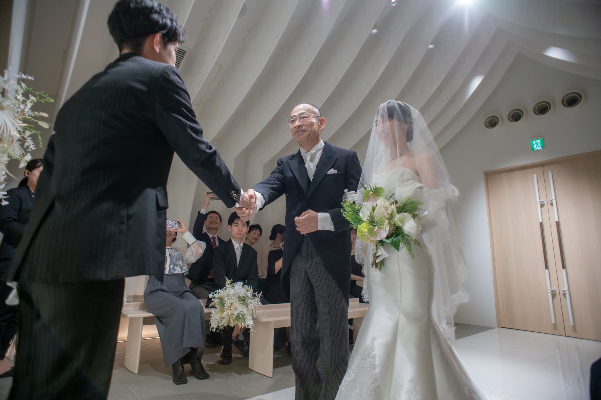 ウェディングレポート第二弾【ビッグクラッカーでゲストも大喜び?】